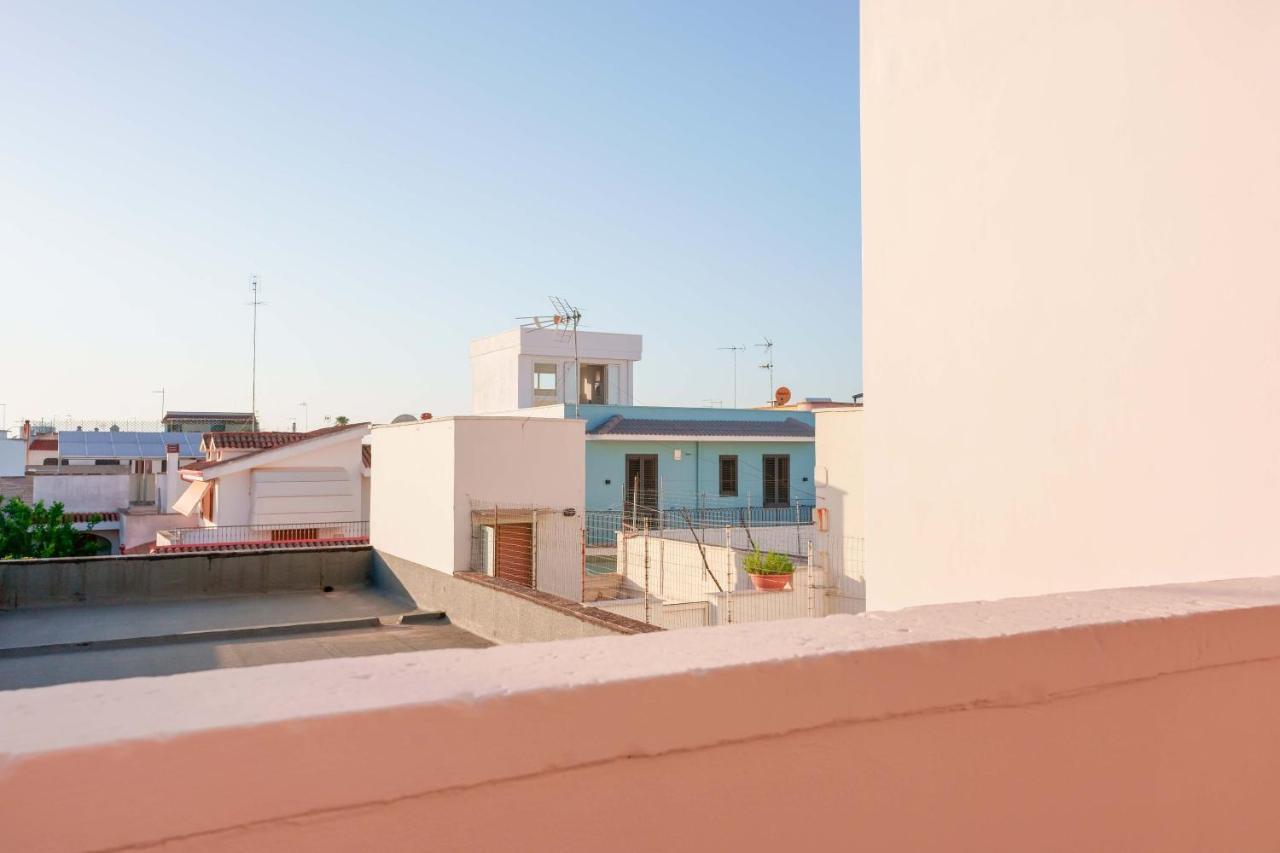 Bed And Breakfast Cairoli Exclusive Room San Pietro Vernotico Buitenkant foto