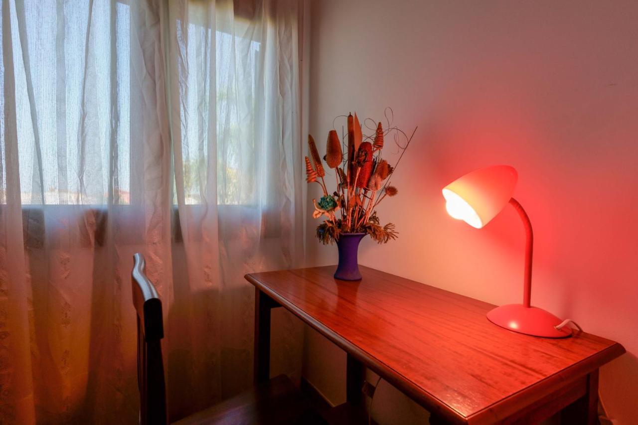 Bed And Breakfast Cairoli Exclusive Room San Pietro Vernotico Buitenkant foto